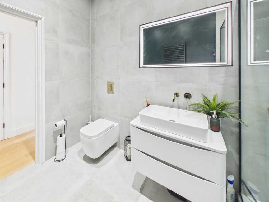 2 bedroom Flat for Sale Kingsfield Road, Biggleswade, Bedfordshire