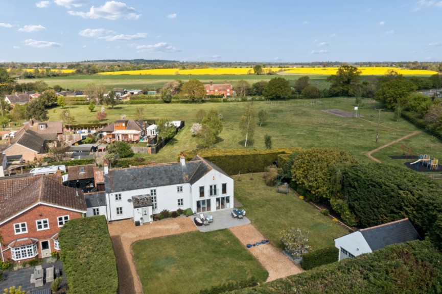5 bedroom House for Sale Old School Lane, Stanford, Beds