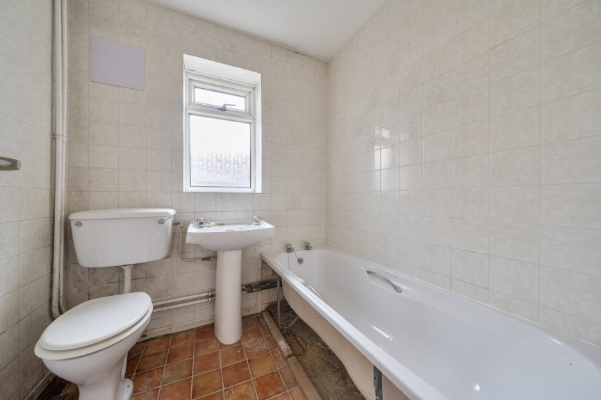 2 bedroom Bungalow for Sale St James Close, Pulloxhill, Bedfordshire