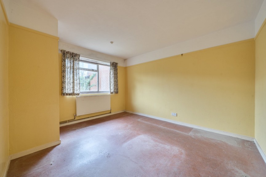 2 bedroom Bungalow for Sale St James Close, Pulloxhill, Bedfordshire