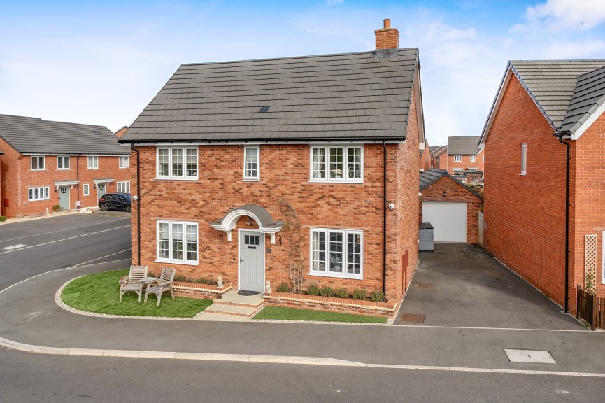 4 bedroom House for Sale Blackbird Gardens, Langford, Bedfordshire