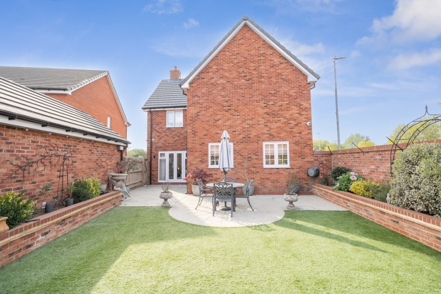 4 bedroom House for Sale Blackbird Gardens, Langford, Bedfordshire