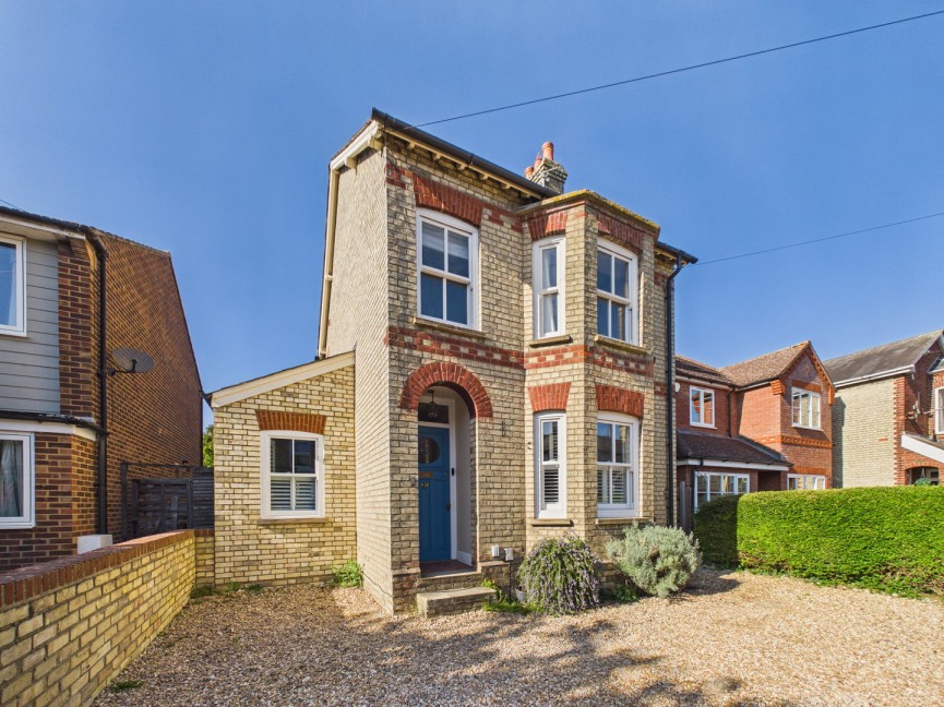 4 bedroom House for Sale Rock Road, Royston, Hertfordshire