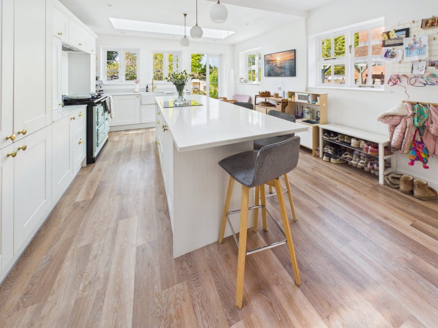 4 bedroom House for Sale Rock Road, Royston, Hertfordshire