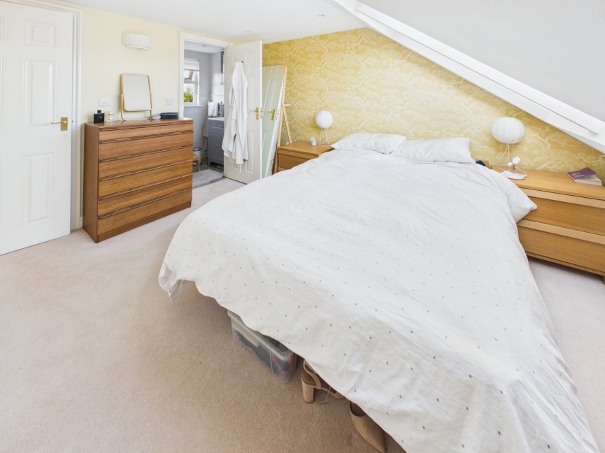 4 bedroom House for Sale Rock Road, Royston, Hertfordshire