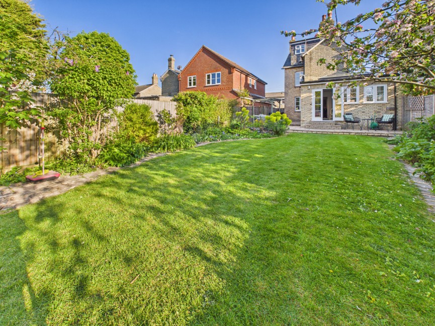 4 bedroom House for Sale Rock Road, Royston, Hertfordshire