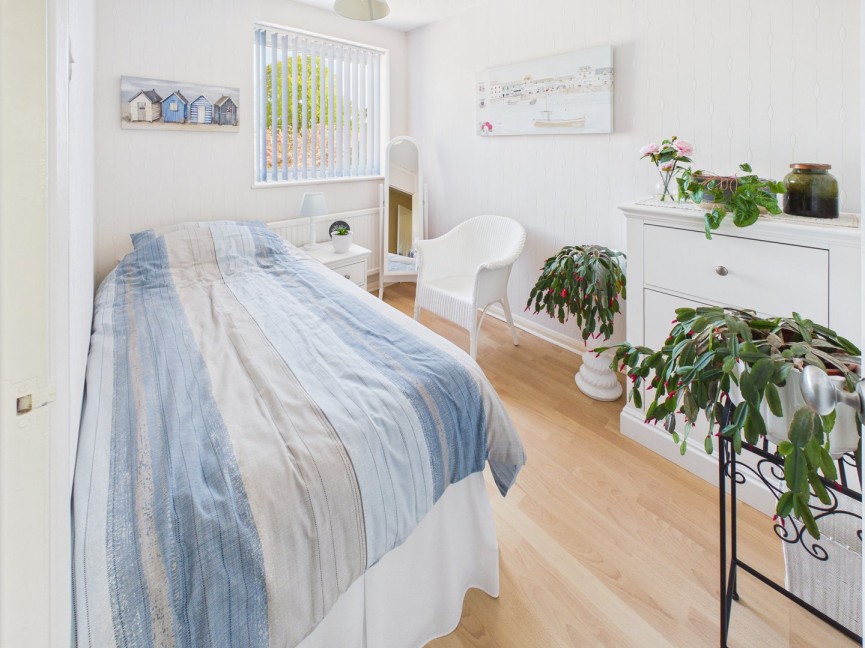 3 bedroom House for Sale Shaftesbury Way, Royston, Hertfordshire