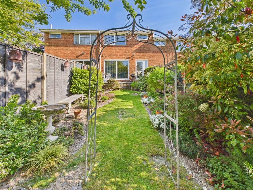 3 bedroom House for Sale Shaftesbury Way, Royston, Hertfordshire