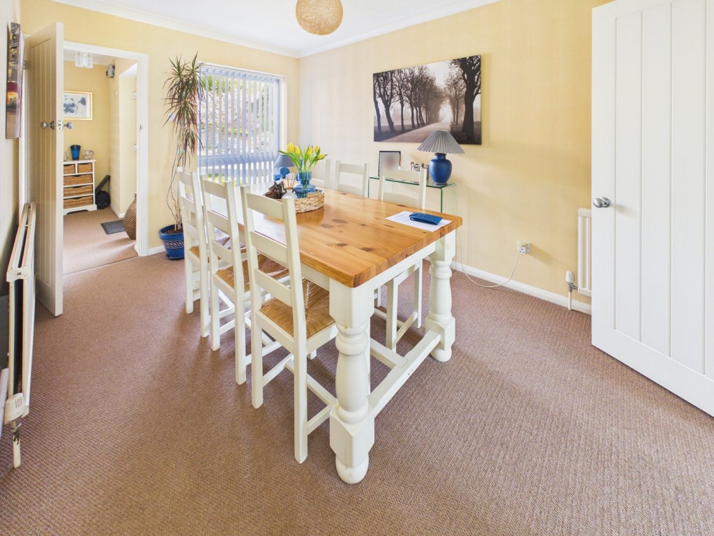 Shaftesbury Way, Royston, Hertfordshire