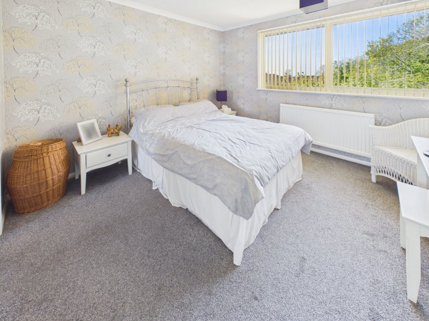 3 bedroom House for Sale Shaftesbury Way, Royston, Hertfordshire