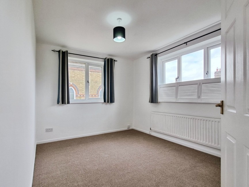 4 bedroom House for Sale Haynes, Bedfordshire