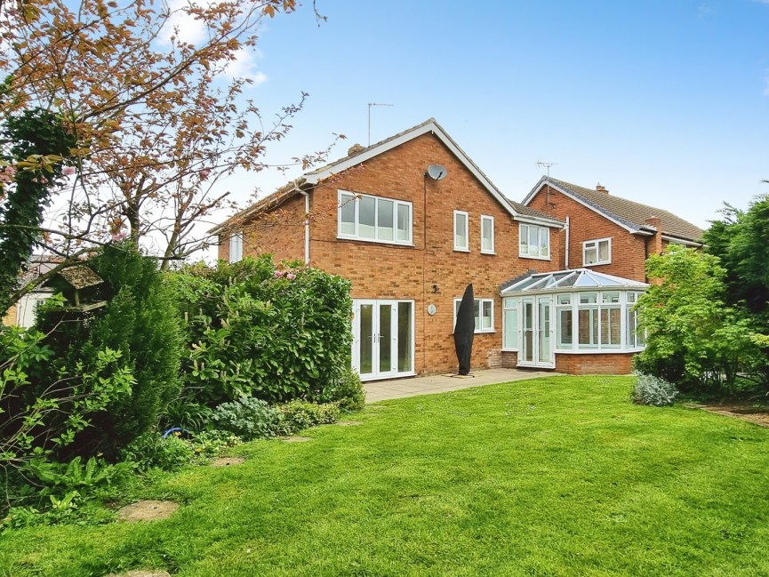 4 bedroom House for Sale Haynes, Bedfordshire