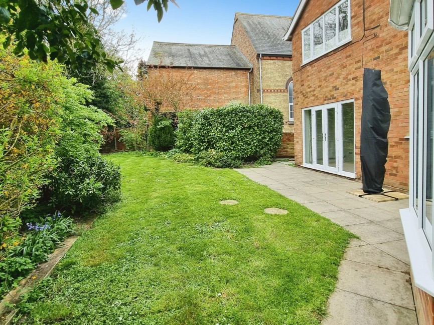 4 bedroom House for Sale Haynes, Bedfordshire