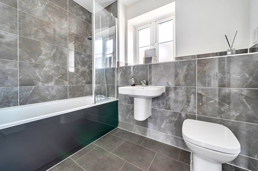 3 bedroom House for Sale Viney Corner, Arlesey, Bedfordshire