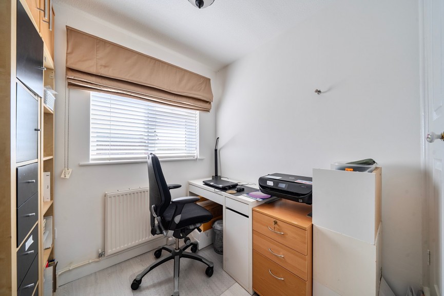 3 bedroom House for Sale Shepherds Close, Harlington, Bedfordshire