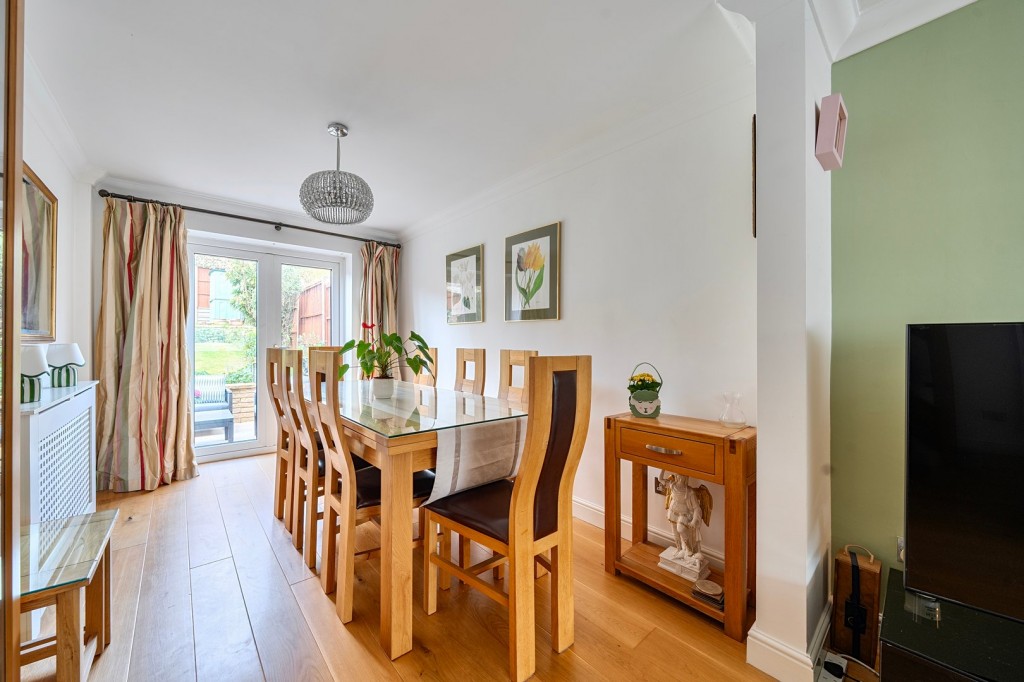 Shepherds Close, Harlington, Bedfordshire