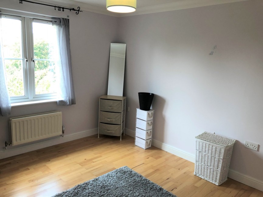 1 bedroom Flat for Letting Marston Moretaine, Bedford