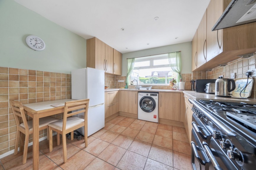 2 bedroom Bungalow for Sale Willow Way, Flitwick, Bedfordshire