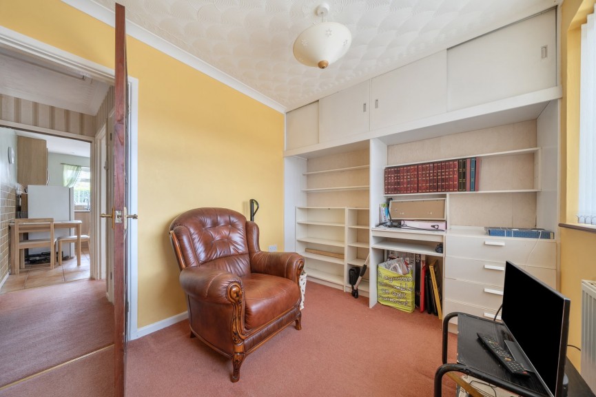 2 bedroom Bungalow for Sale Willow Way, Flitwick, Bedfordshire