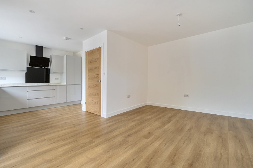 2 bedroom Bungalow for Sale Meppershall, Shefford, Bedfordshire