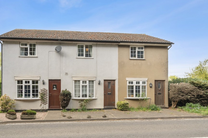 2 bedroom House for Sale Hitchin Road, Henlow, Bedfordshire