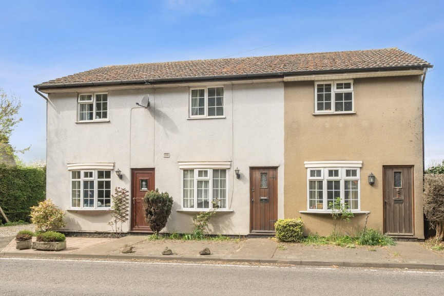 2 bedroom House for Sale Hitchin Road, Henlow, Bedfordshire