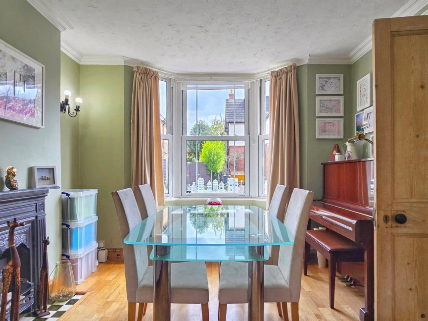 4 bedroom House for Sale Ampthill, Bedfordshire