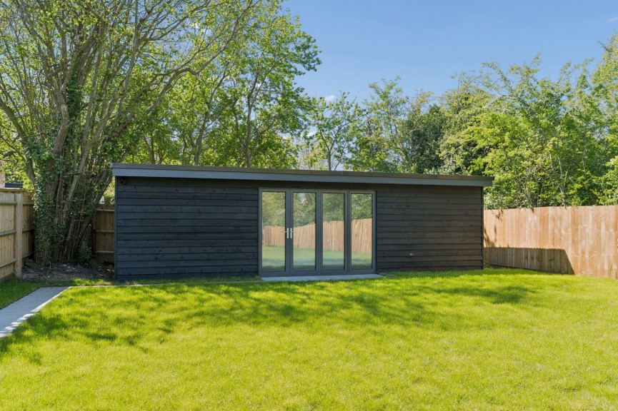 4 bedroom House for Sale Wavendon, Milton Keynes, Buckinghamshire