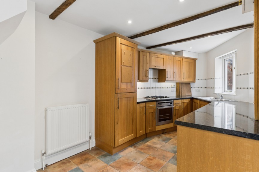 2 bedroom House for Sale Tilehouse Street, Hitchin, Hertfordshire