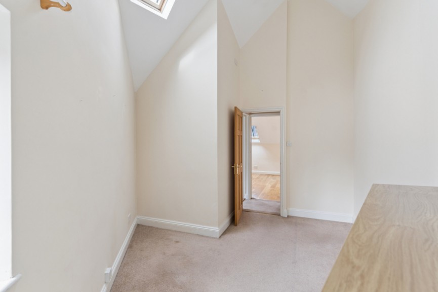 2 bedroom House for Sale Tilehouse Street, Hitchin, Hertfordshire