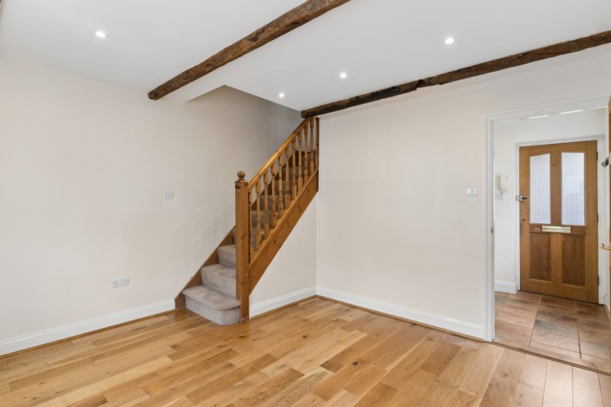 2 bedroom House for Sale Tilehouse Street, Hitchin, Hertfordshire