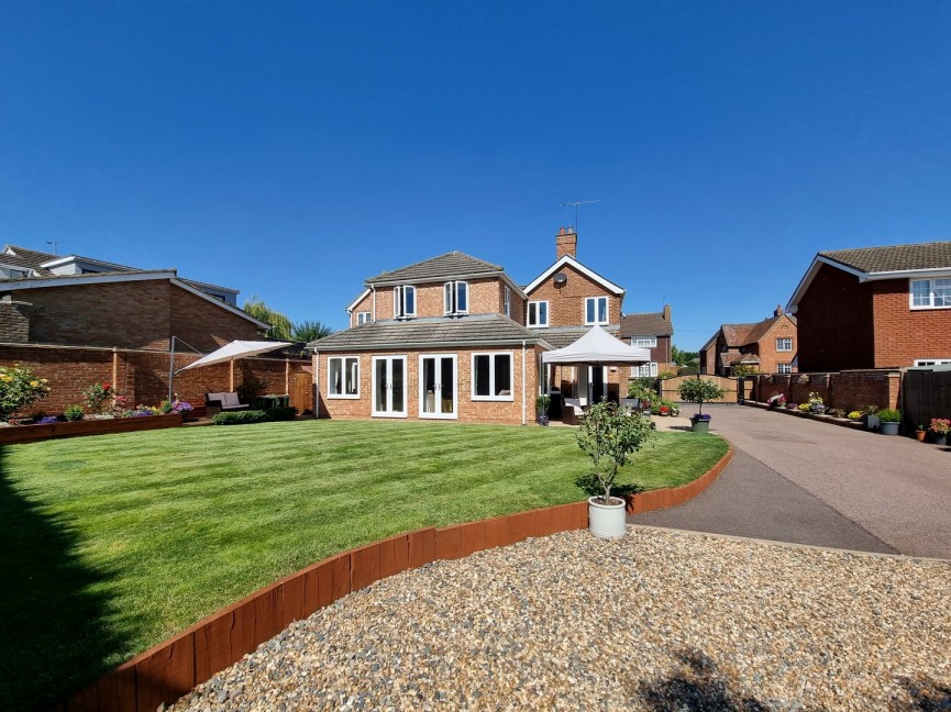 4 bedroom House for Sale Maulden, Bedfordshire