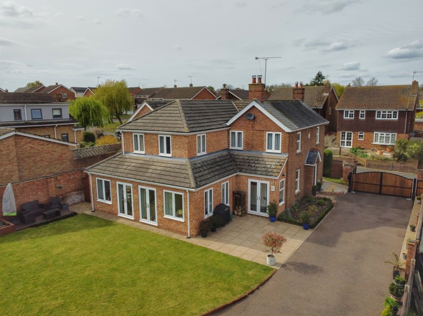 4 bedroom House for Sale Maulden, Bedfordshire