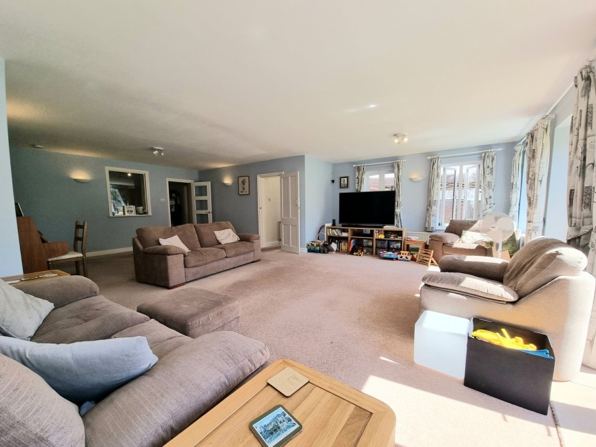 4 bedroom House for Sale Maulden, Bedfordshire