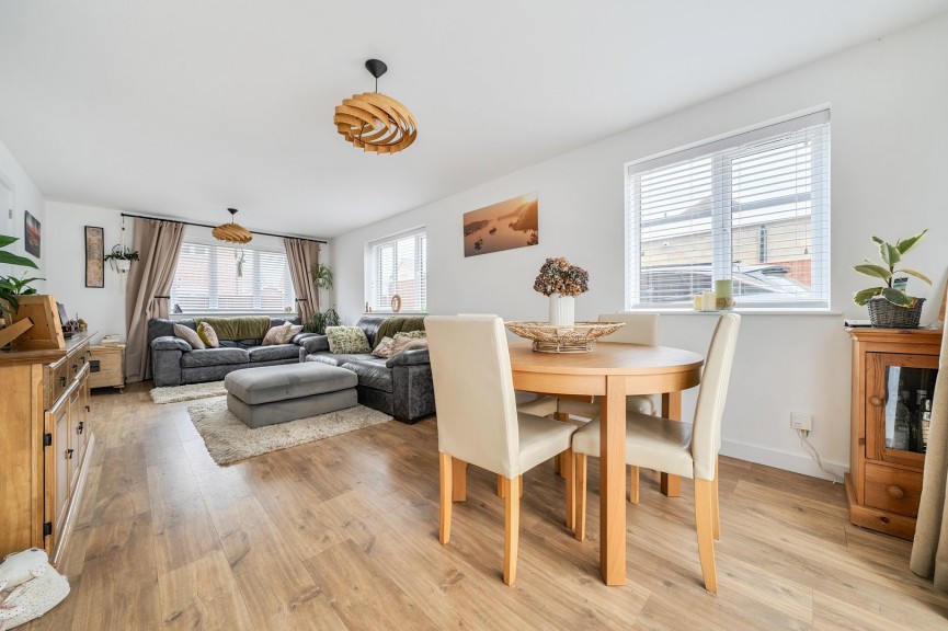 3 bedroom House for Sale Meppershall, Shefford, Bedfordshire