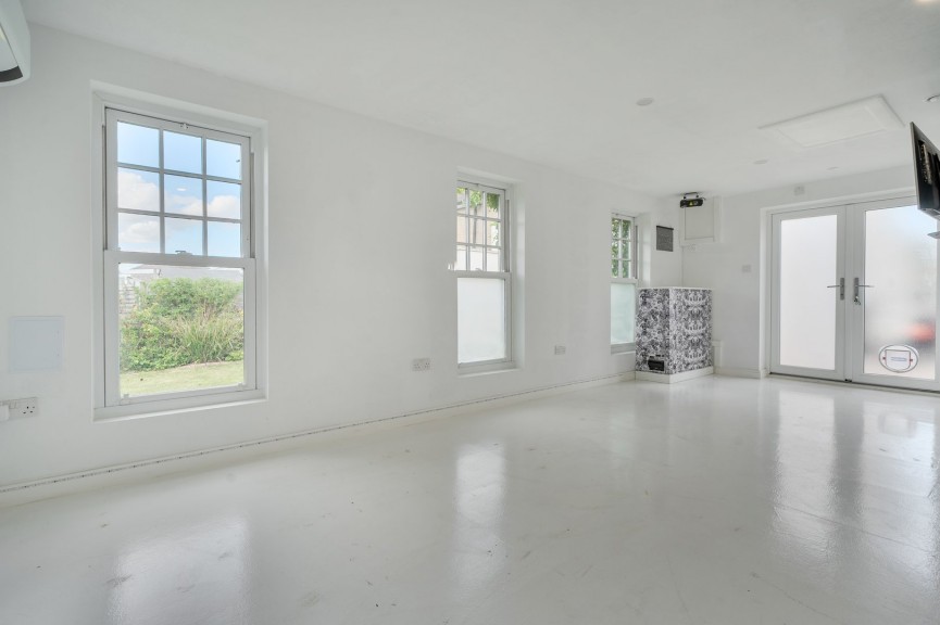 3 bedroom House for Sale Southill, Biggleswade, Bedfordshire