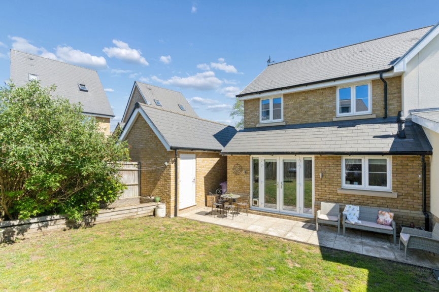 3 bedroom House for Sale Talbot Street, Hitchin, Hertfordshire