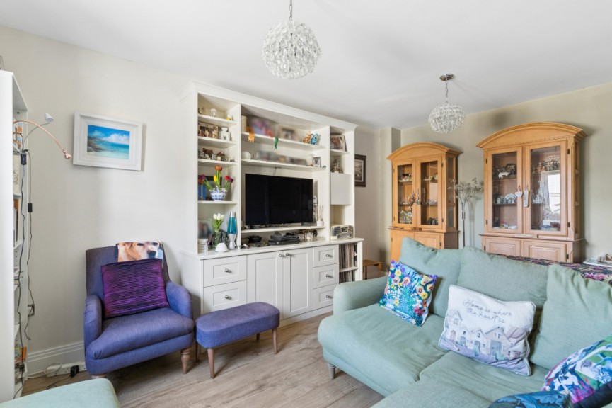 3 bedroom House for Sale Talbot Street, Hitchin, Hertfordshire