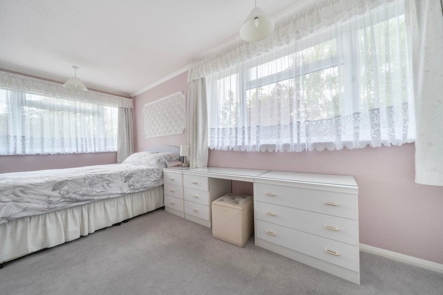 4 bedroom House for Sale The Lane, Tebworth, Bedfordshire