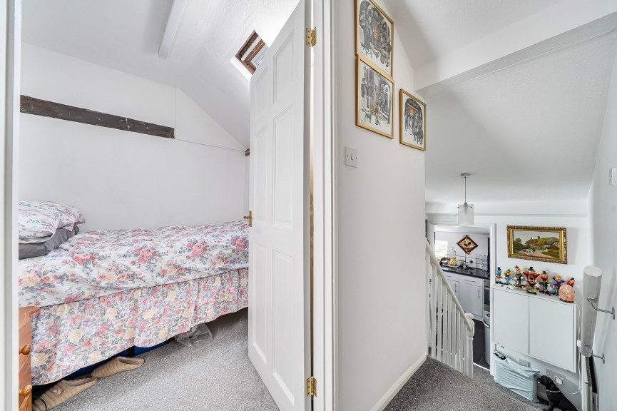 2 bedroom House for Sale High Street, Arlesey, Bedfordshire