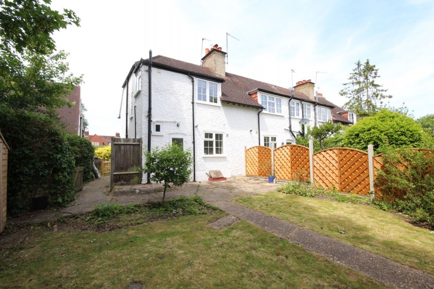 2 bedroom House for Sale Lytton Avenue, Letchworth Garden City, Hertfordshire