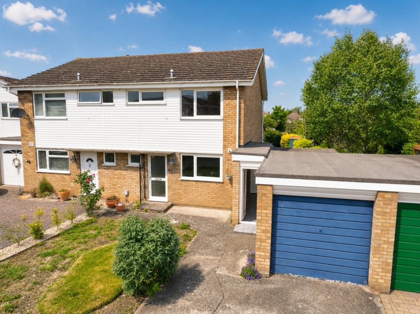 3 bedroom House for Sale Stotfold, Hitchin, Bedfordshire