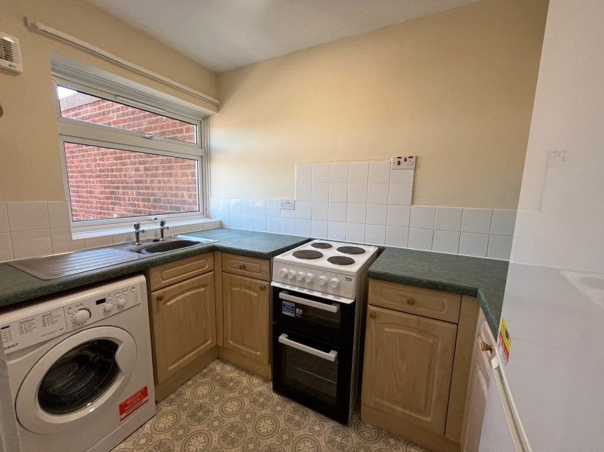 2 bedroom Flat for Letting Marston Moretaine, Bedford