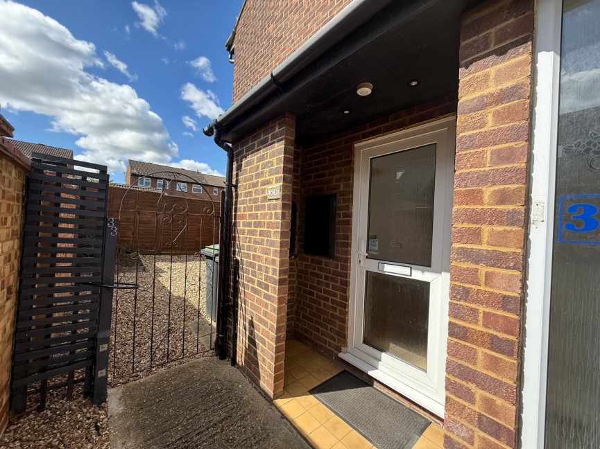 1 bedroom House for Letting Eagle Drive, Flitwick, Bedfordshire