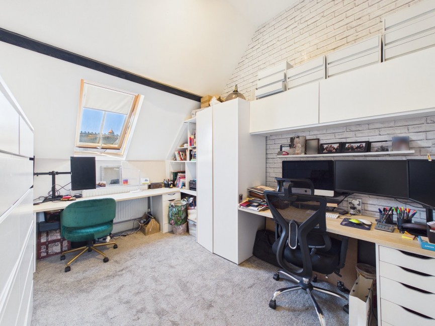 2 bedroom Flat for Sale Rose Lane, Biggleswade, Bedfordshire