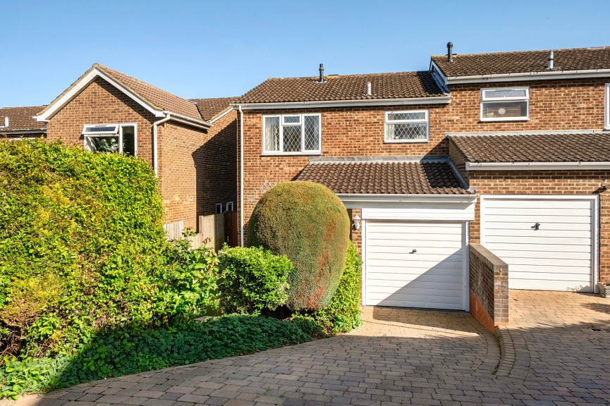 3 bedroom House for Sale Swallow Close, Flitwick, Bedfordshire