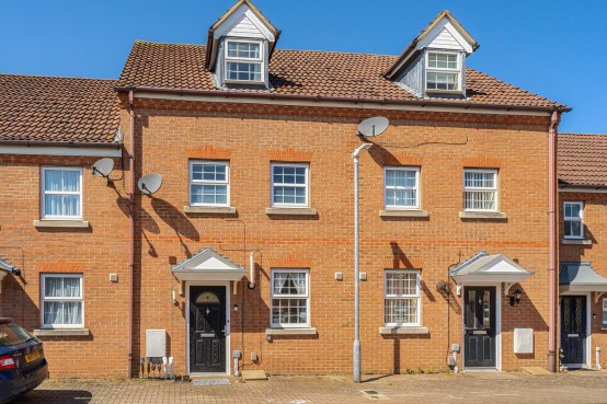 Nightingale Mews, Shefford, Bedfordshire