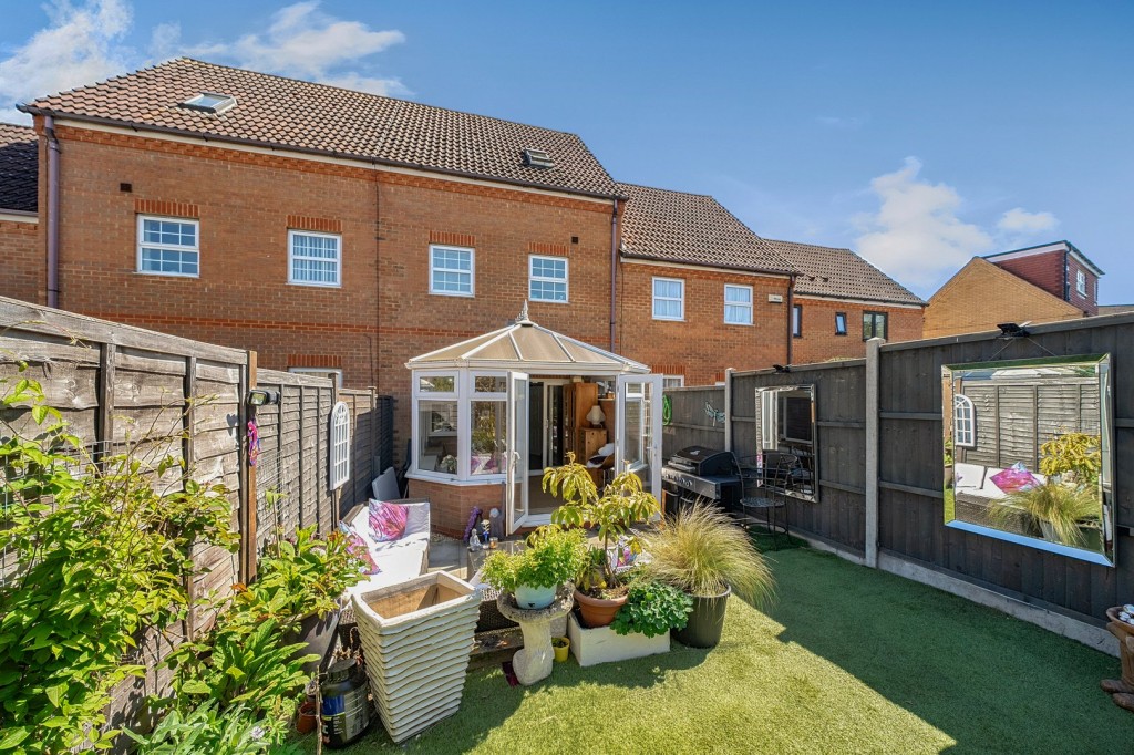 Nightingale Mews, Shefford, Bedfordshire