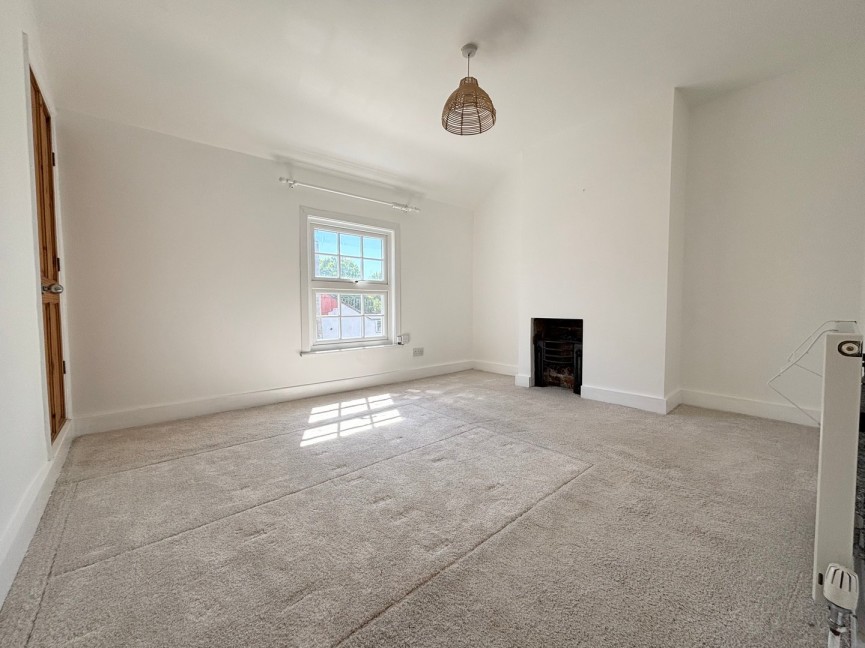 2 bedroom House for Letting St Johns Street, Biggleswade, Bedfordshire