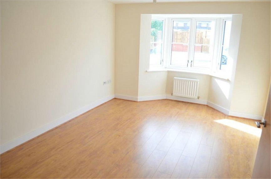 3 bedroom House for Letting Sassoon Drive, ROYSTON, Hertfordshire